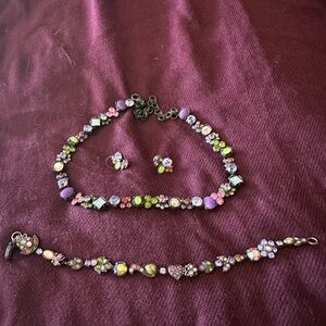 Necklace,bracelet and pierced earrings set